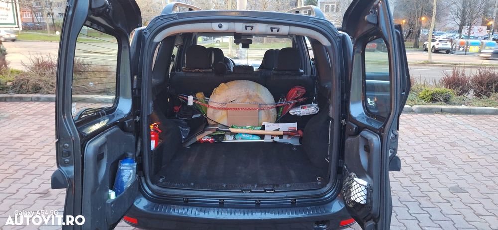 Dacia Logan 1.6 16V Laureate - 3