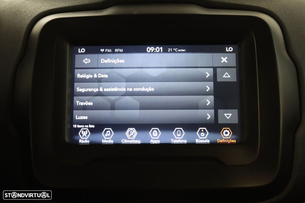 Jeep Renegade 1.0 T Limited - 32