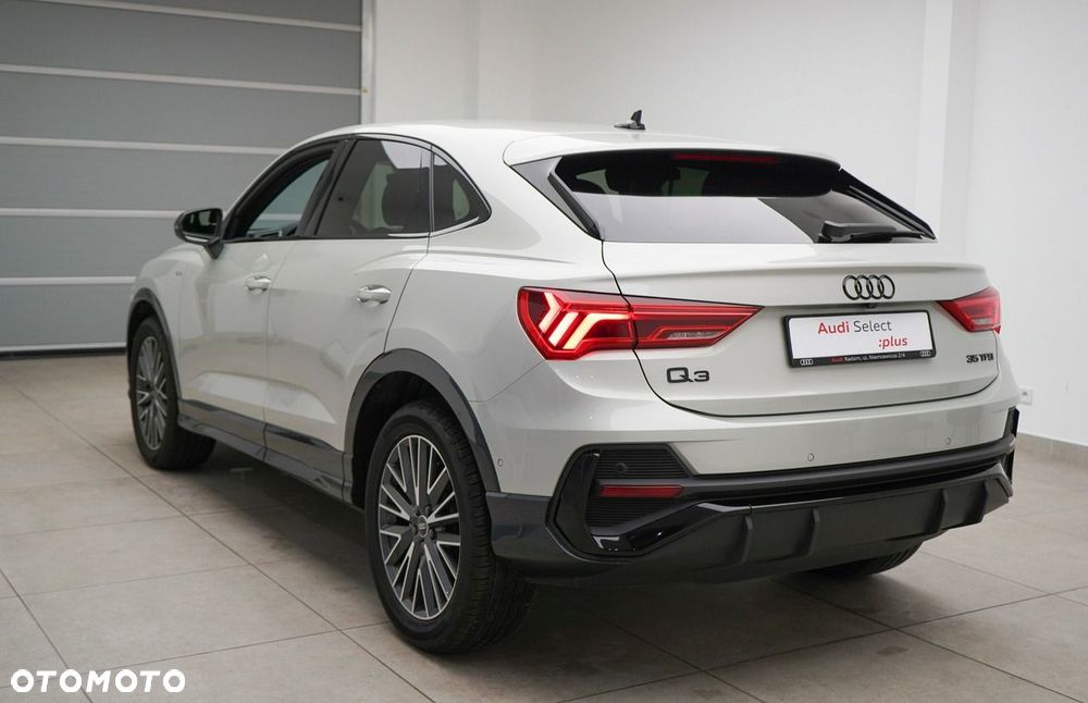Audi Q3 Sportback - 4