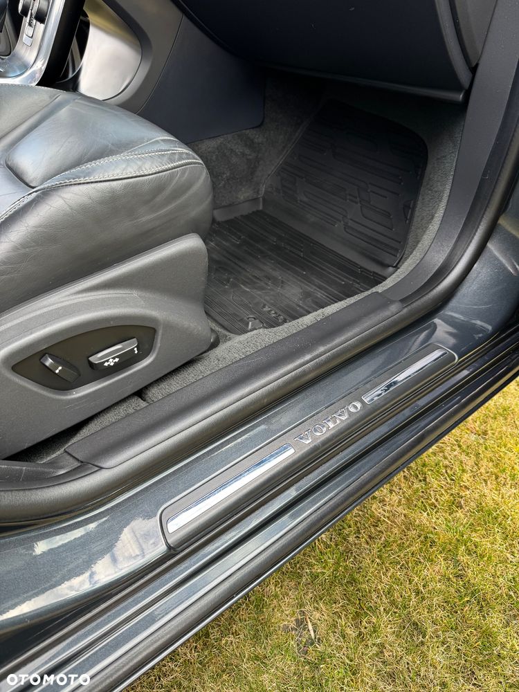 Volvo S60 T5 Geartronic - 38