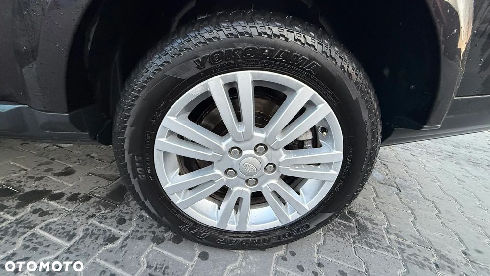 Land Rover Discovery - 16