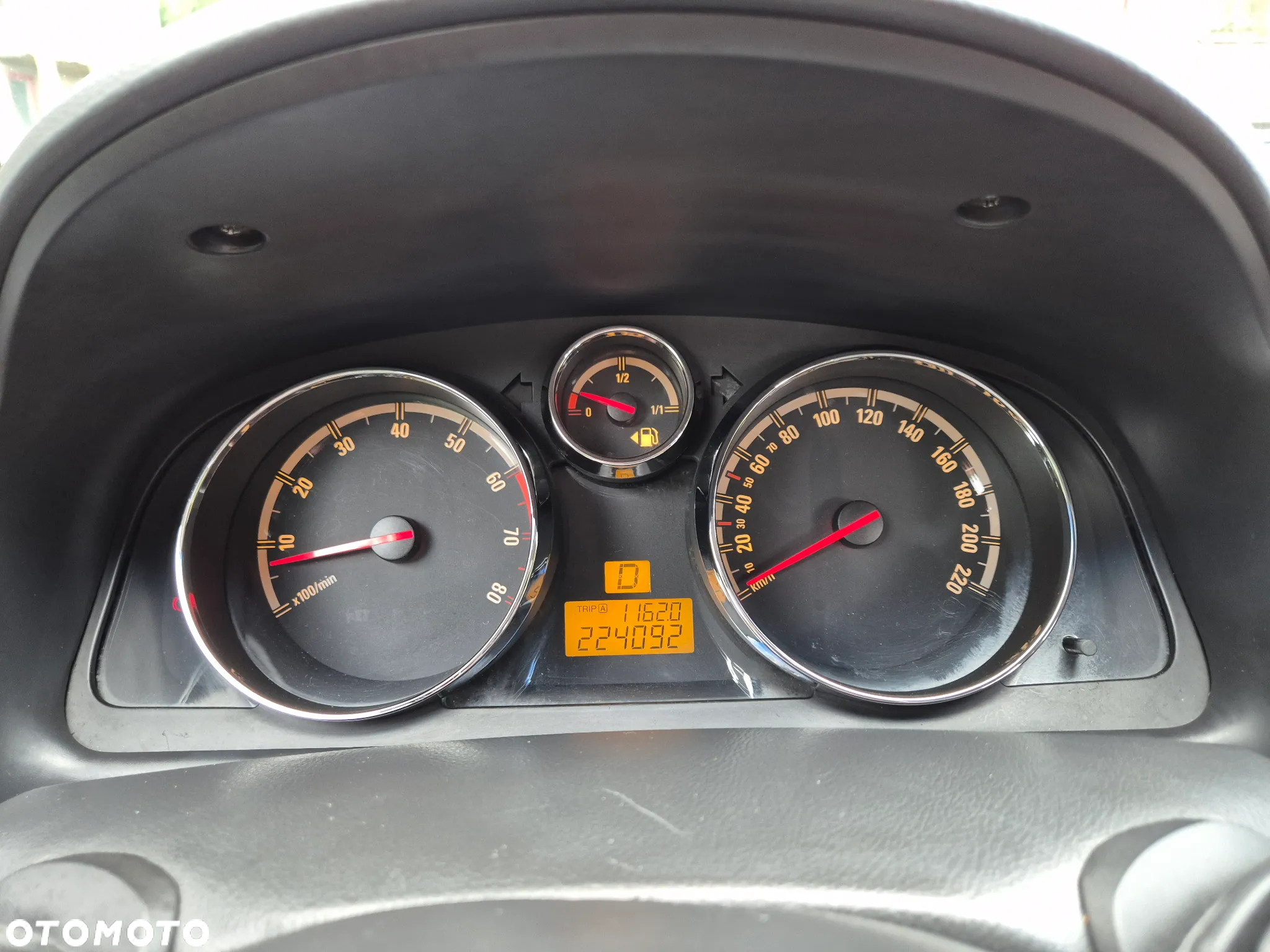 Opel Antara 3.2 V6 4x4 Cosmo - 35