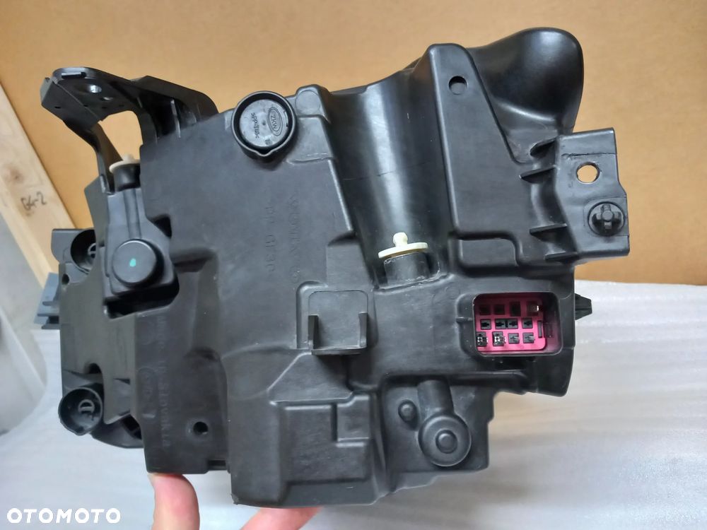 Lampa VOLVO XC60 II FULL LED 32133545 przód/przednia prawa Warszawa - 18