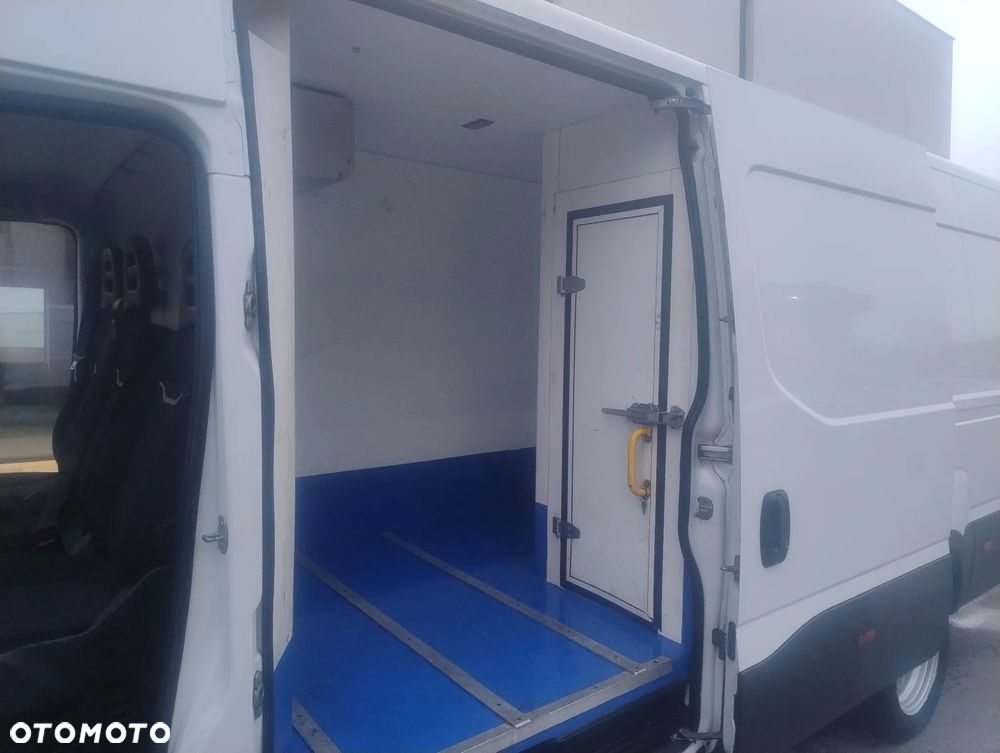Iveco Daily - 24