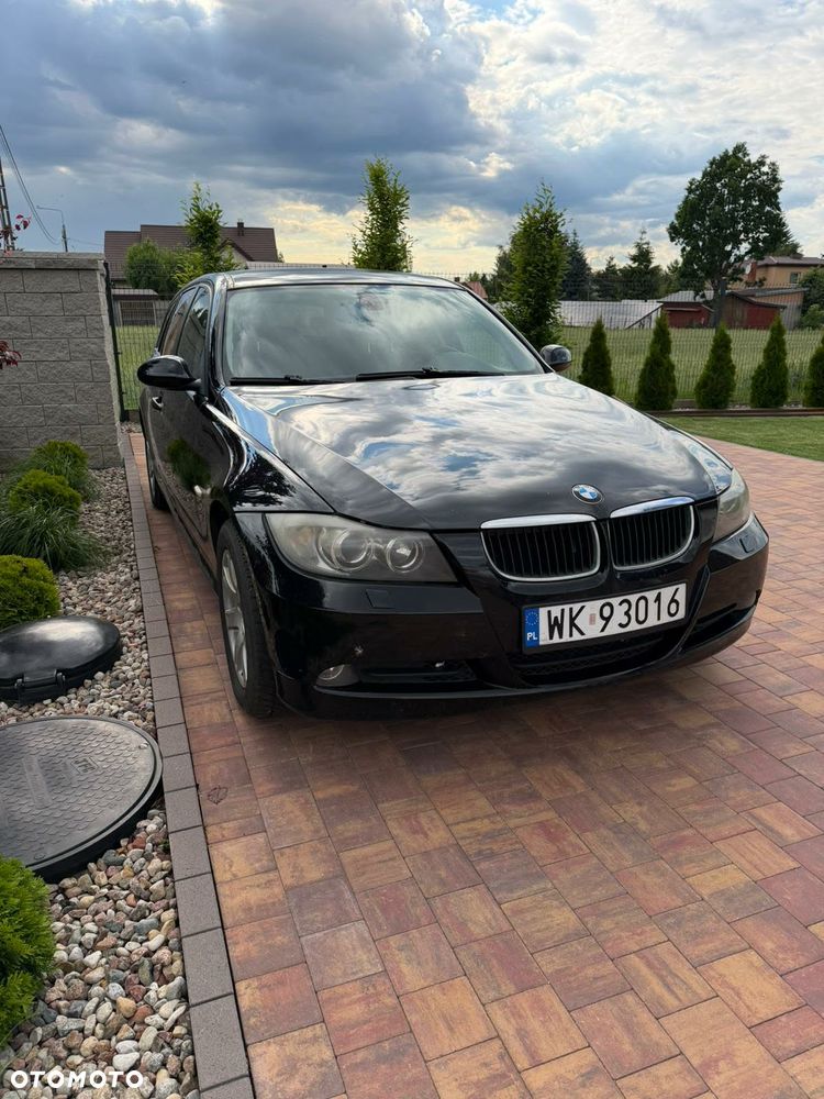 BMW Seria 3 - 1