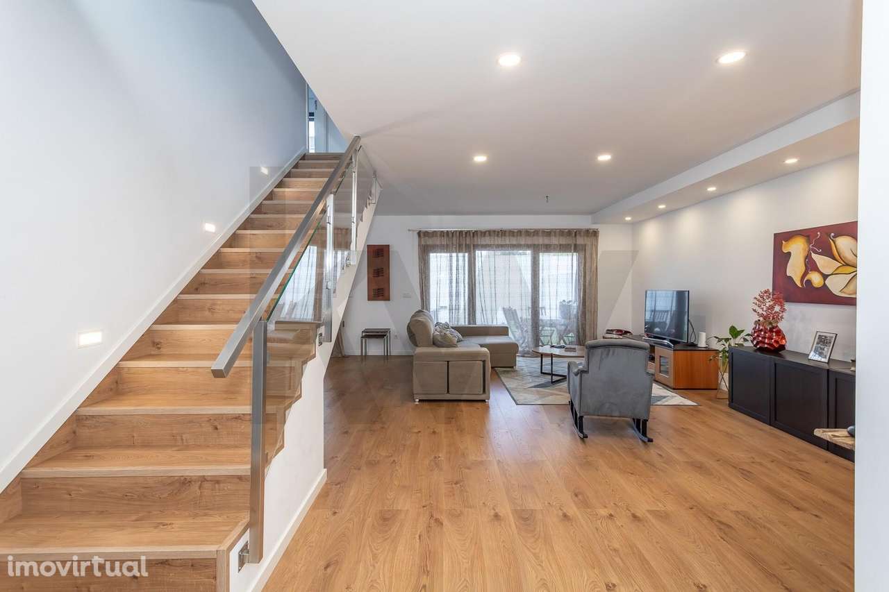 T3 de 2021 | Sala de 35m2 e Suite com Closet (8m2) | S. João da Tal - Grande imagem: 5/55