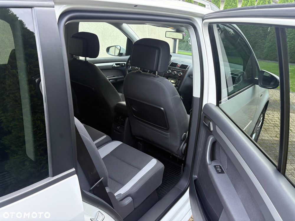 Volkswagen Touran 1.6 TDI DPF BlueMotion Technology Life - 10