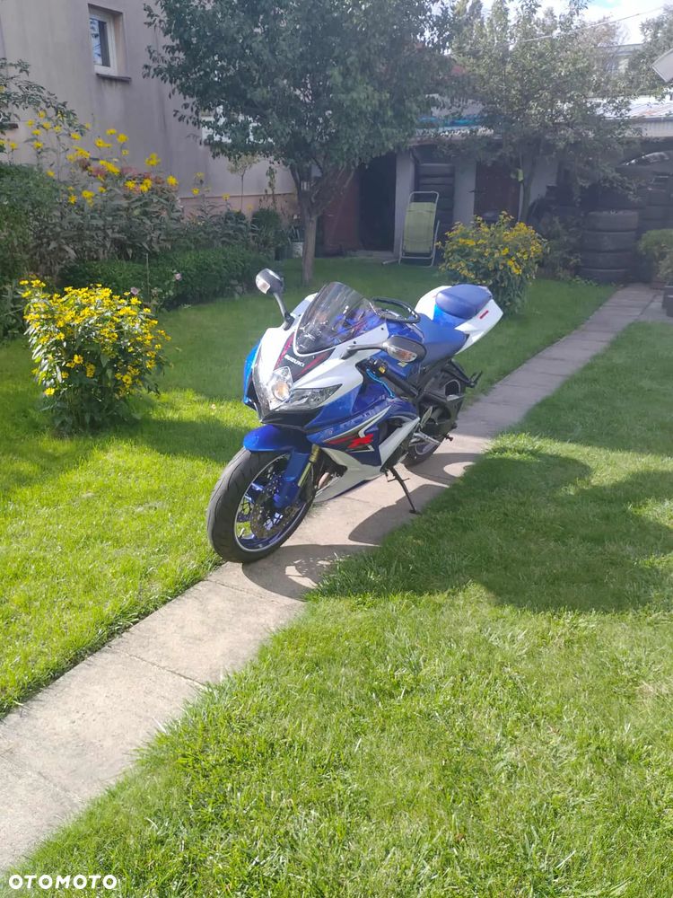 Suzuki GSX-R - 7