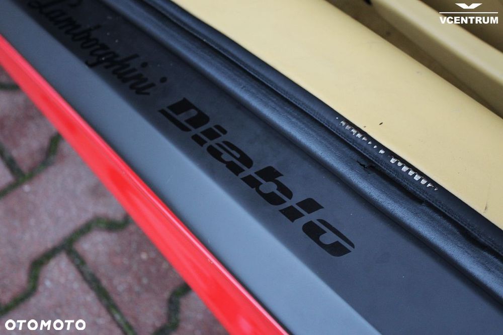 Lamborghini Diablo - 23