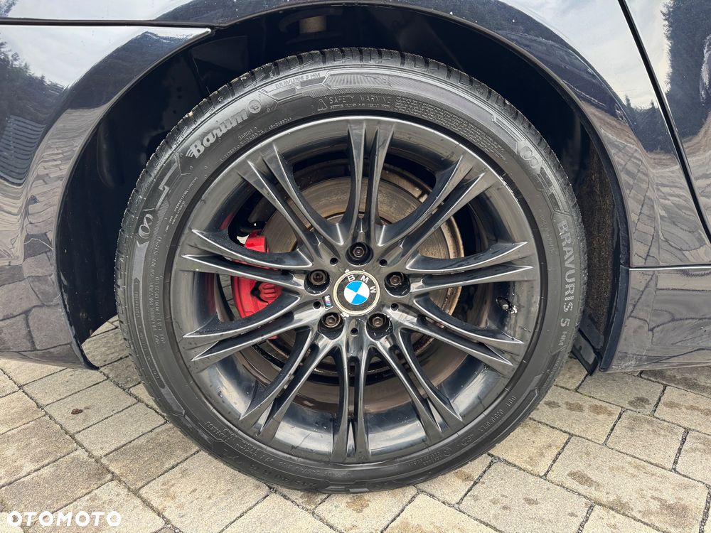 BMW Seria 5 520d - 15