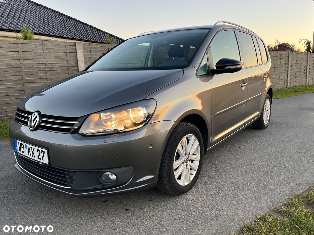 Volkswagen Touran 2.0 TDI DPF BlueMotion Technology DSG STYLE - 6