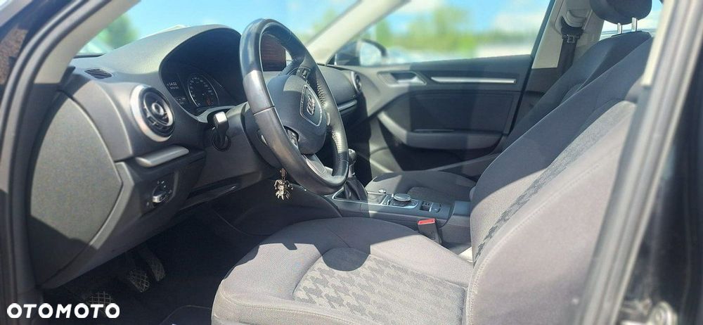 Audi A3 Sportback - 9