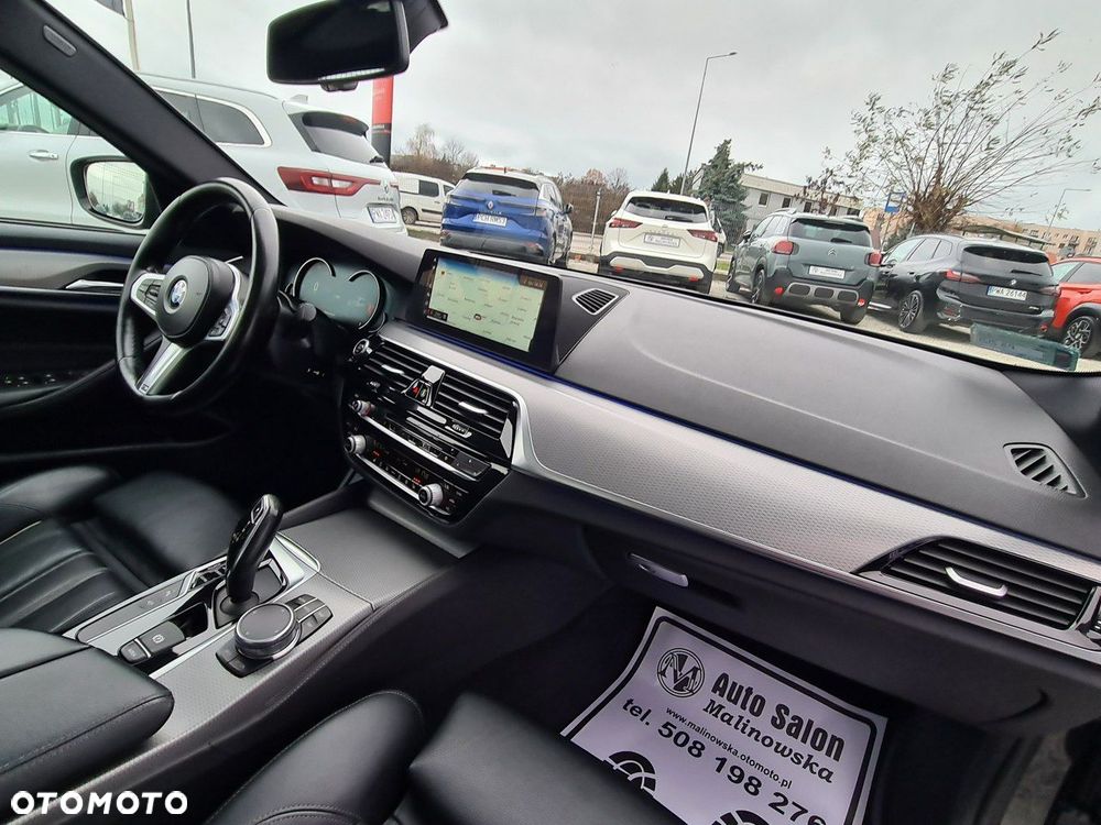 BMW Seria 5 530d xDrive M Sport sport - 41