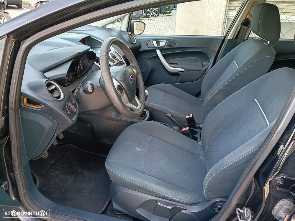 Ford Fiesta 1.25 Trend - 12