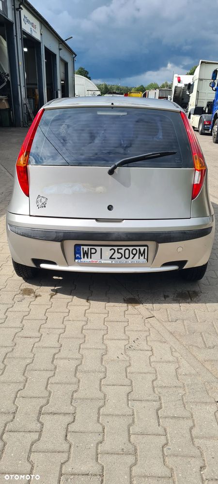 Fiat Punto 1.2 16V ELX - 4