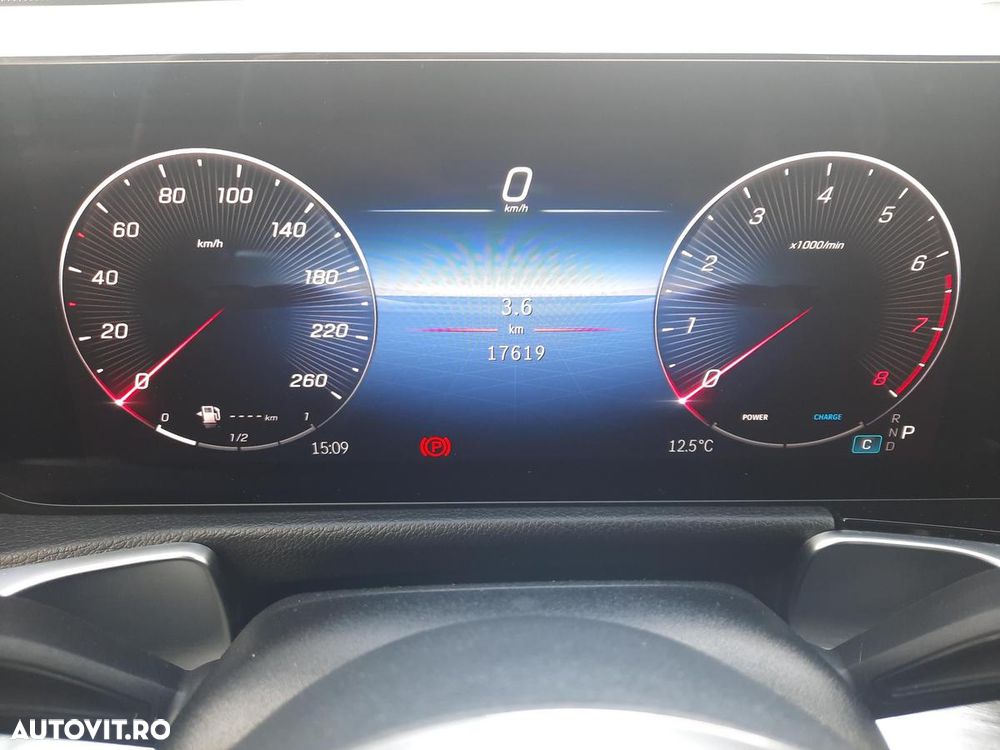 Mercedes-Benz GLB - 17