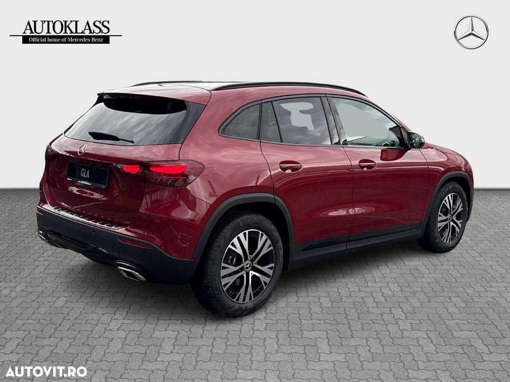 Mercedes-Benz GLA - 6