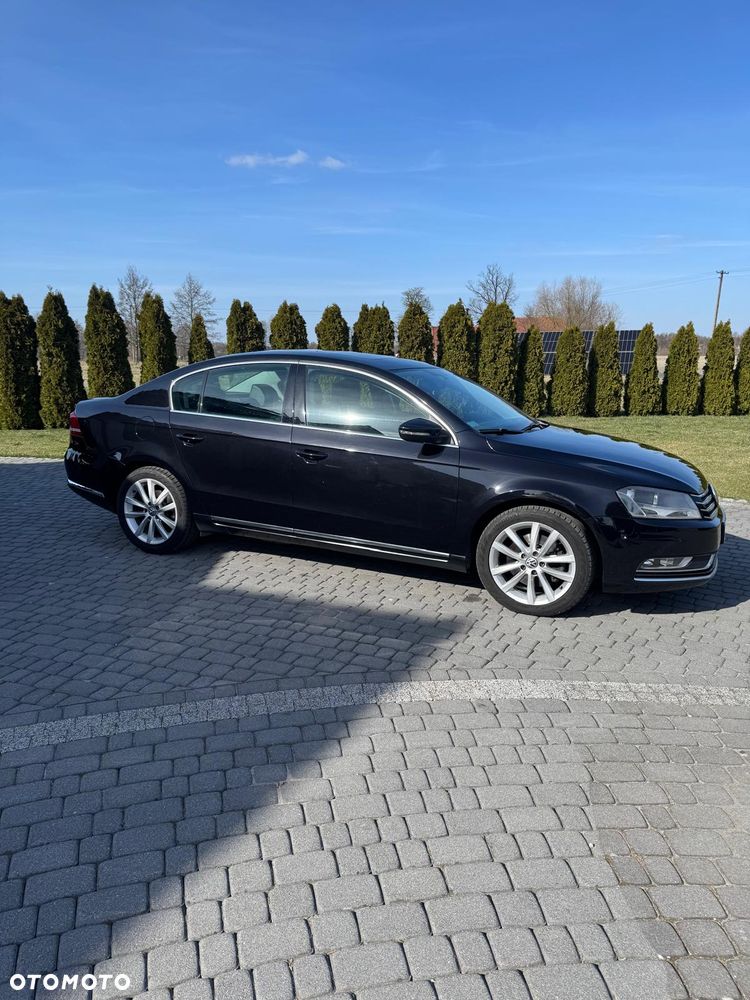 Volkswagen Passat 2.0 TDI DSG BlueMotion Technology Highline - 3