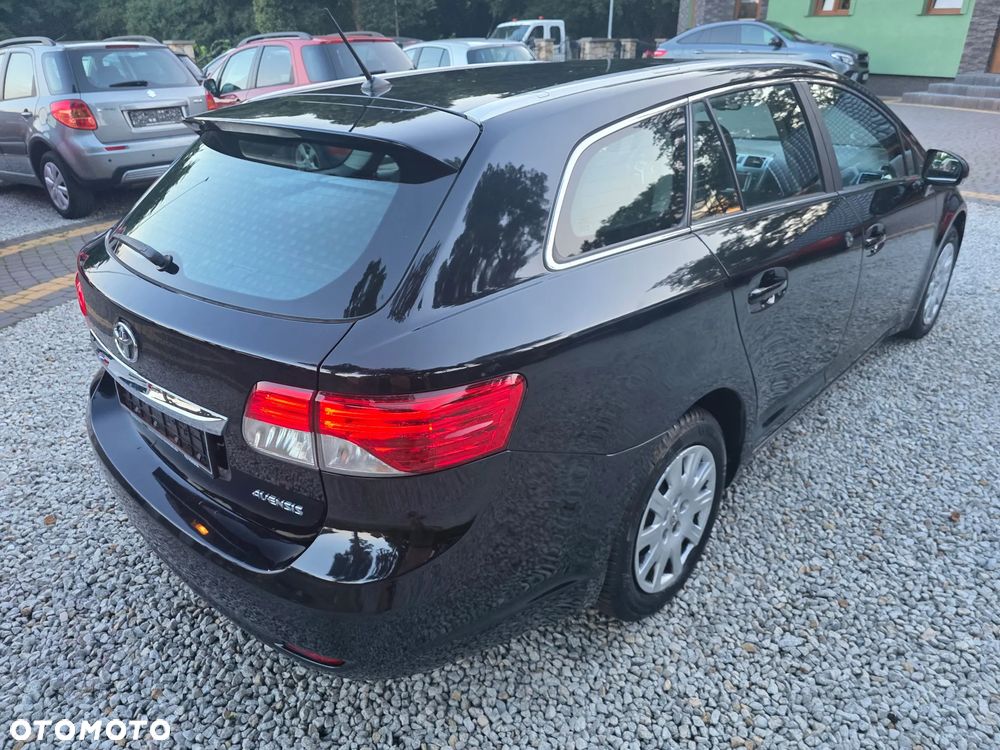 Toyota Avensis 2.0 D-4D Edition - 7