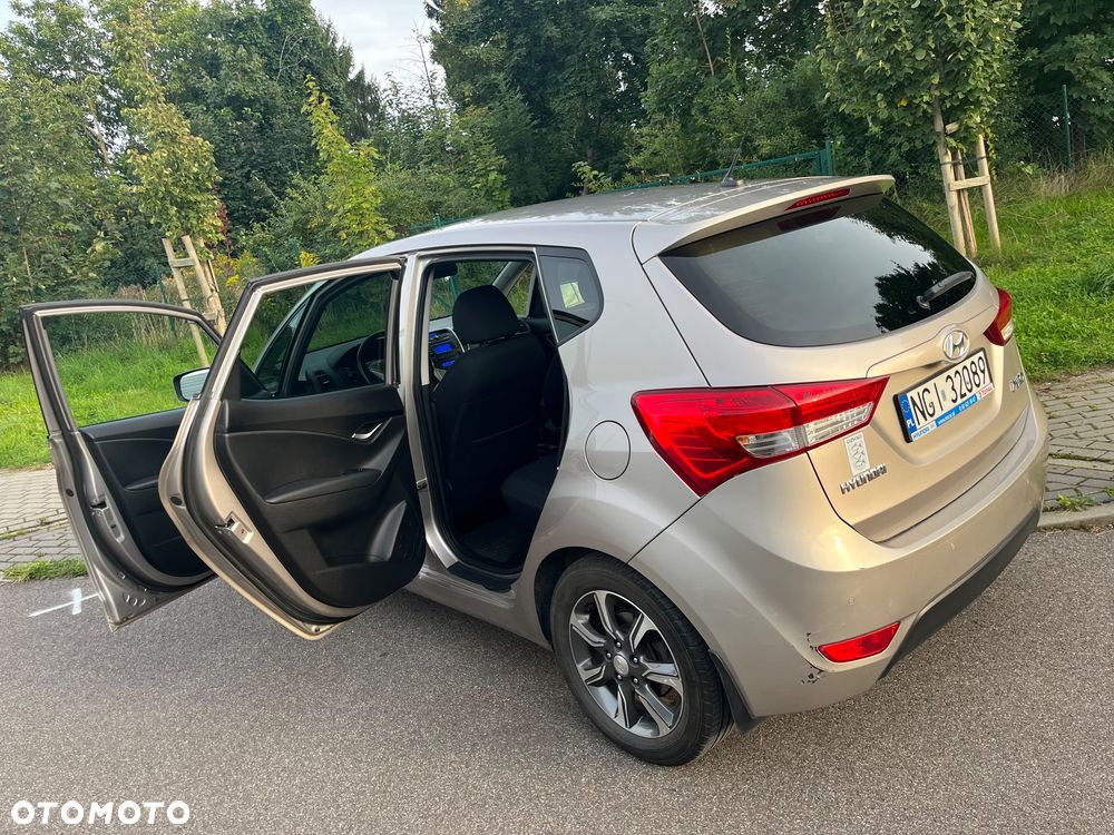 Hyundai ix20 1.6 Classic + - 18