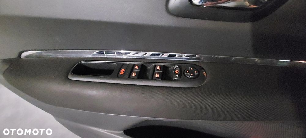 Peugeot 3008 1.6 Premium+ - 12
