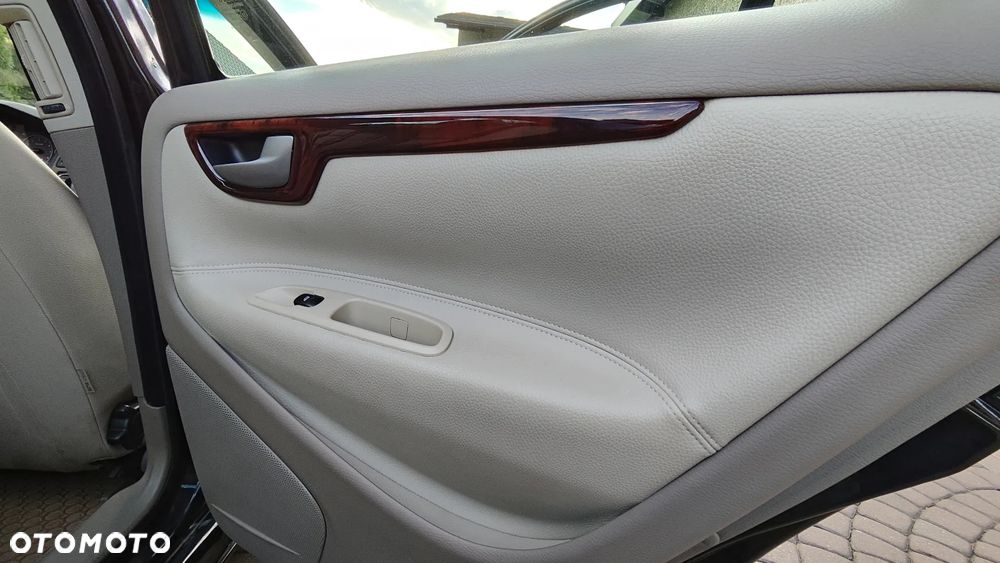 Volvo S60 2.4 Summum - 33