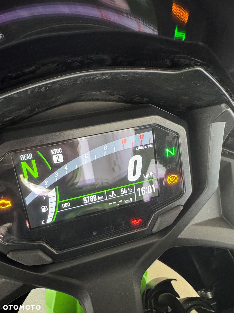 Kawasaki Ninja - 13