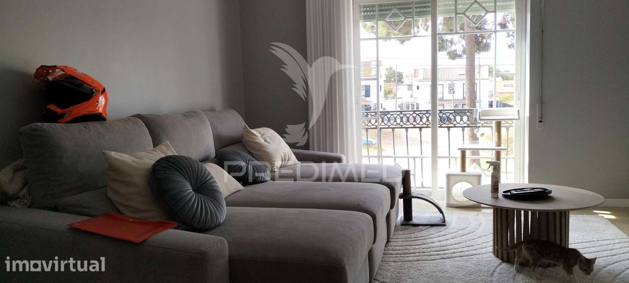 Apartamento T-2 Quinta do Conde - Grande imagem: 2/4