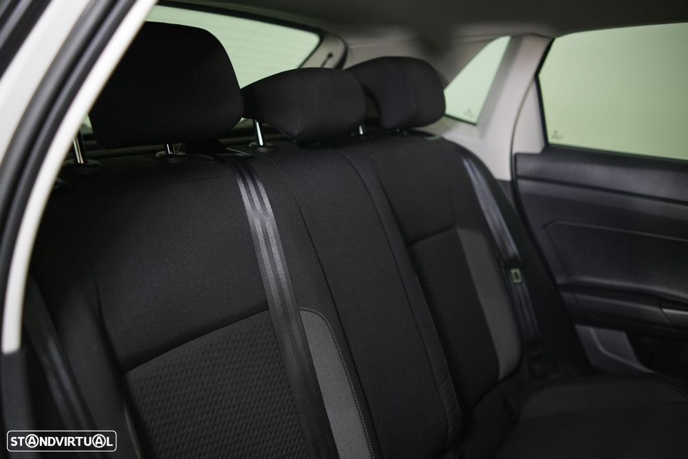 VW Polo 1.0 TSI DSG OPF ACTIVE - 44
