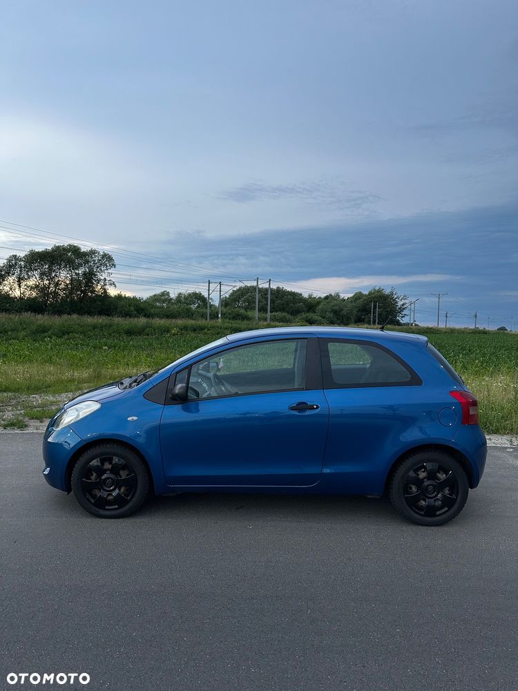 Toyota Yaris 1.0 Luna - 8