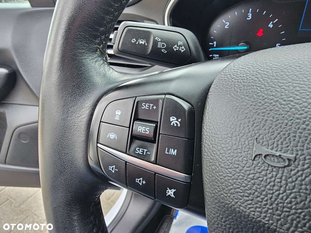 Ford Focus - 24