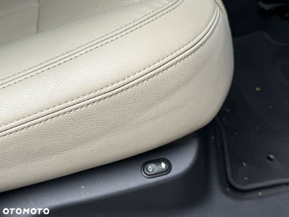 Land Rover Range Rover Velar 2.0 Si4 HSE - 15