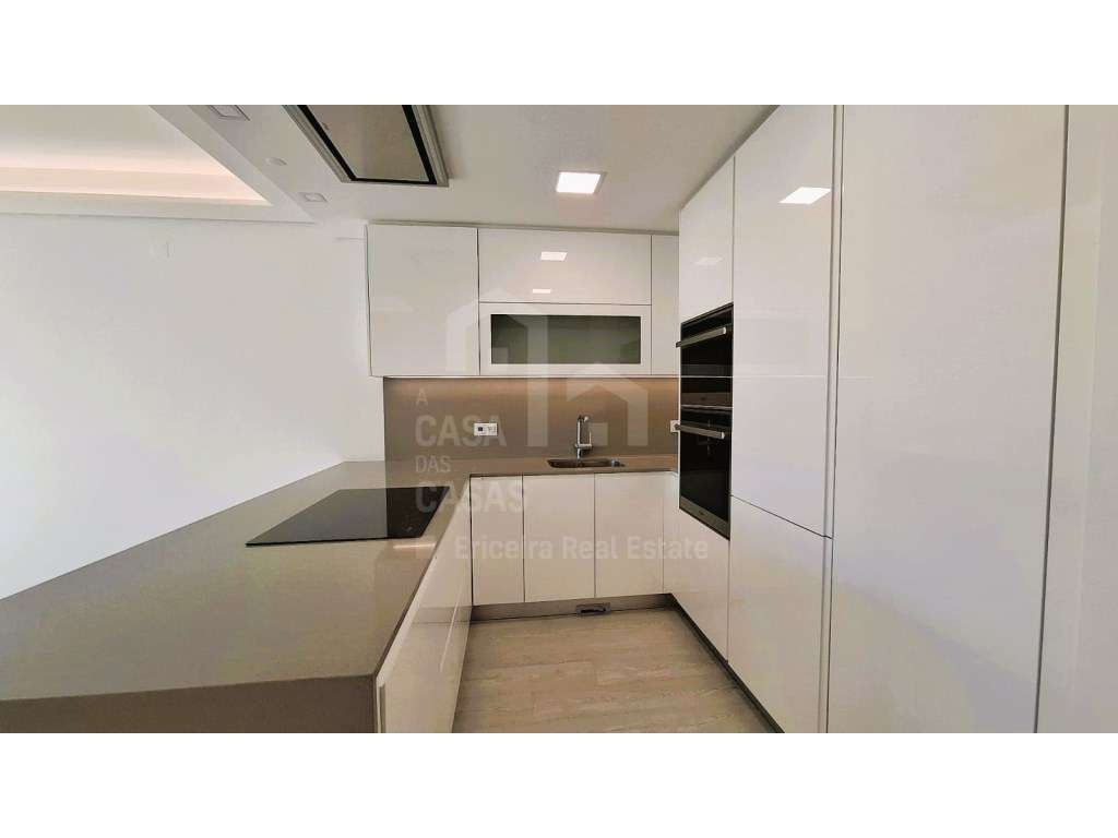 Arrenda Apartamento T1 - Ericeira, A Casa das Casas - Grande imagem: 4/37