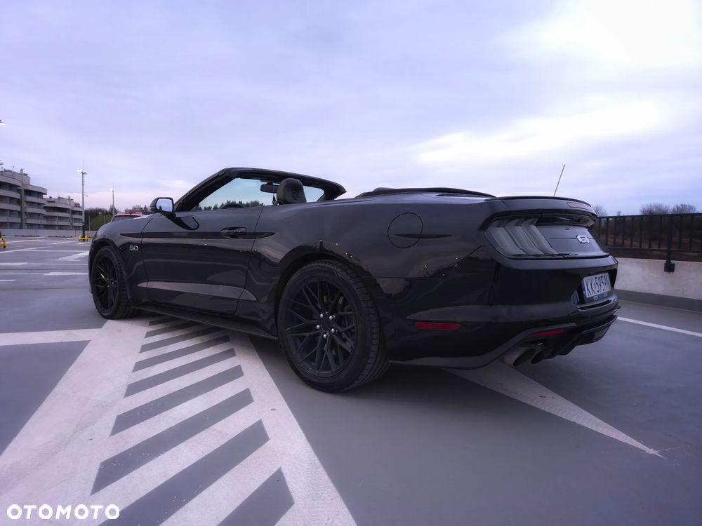 Ford Mustang - 2