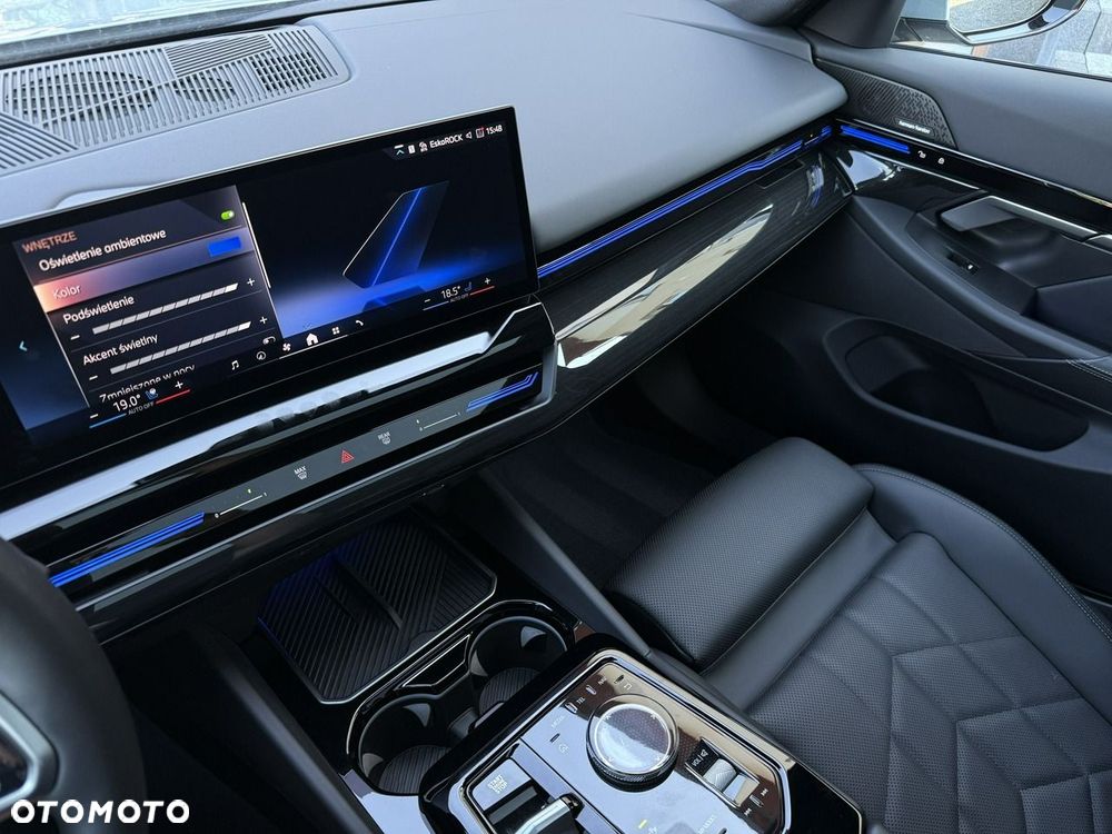 BMW Seria 5 520d xDrive mHEV M Sport - 29