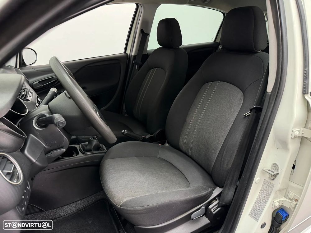 Fiat Punto 1.3 M-Jet Easy S&S - 10