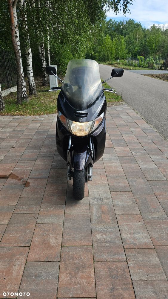Suzuki Burgman - 7