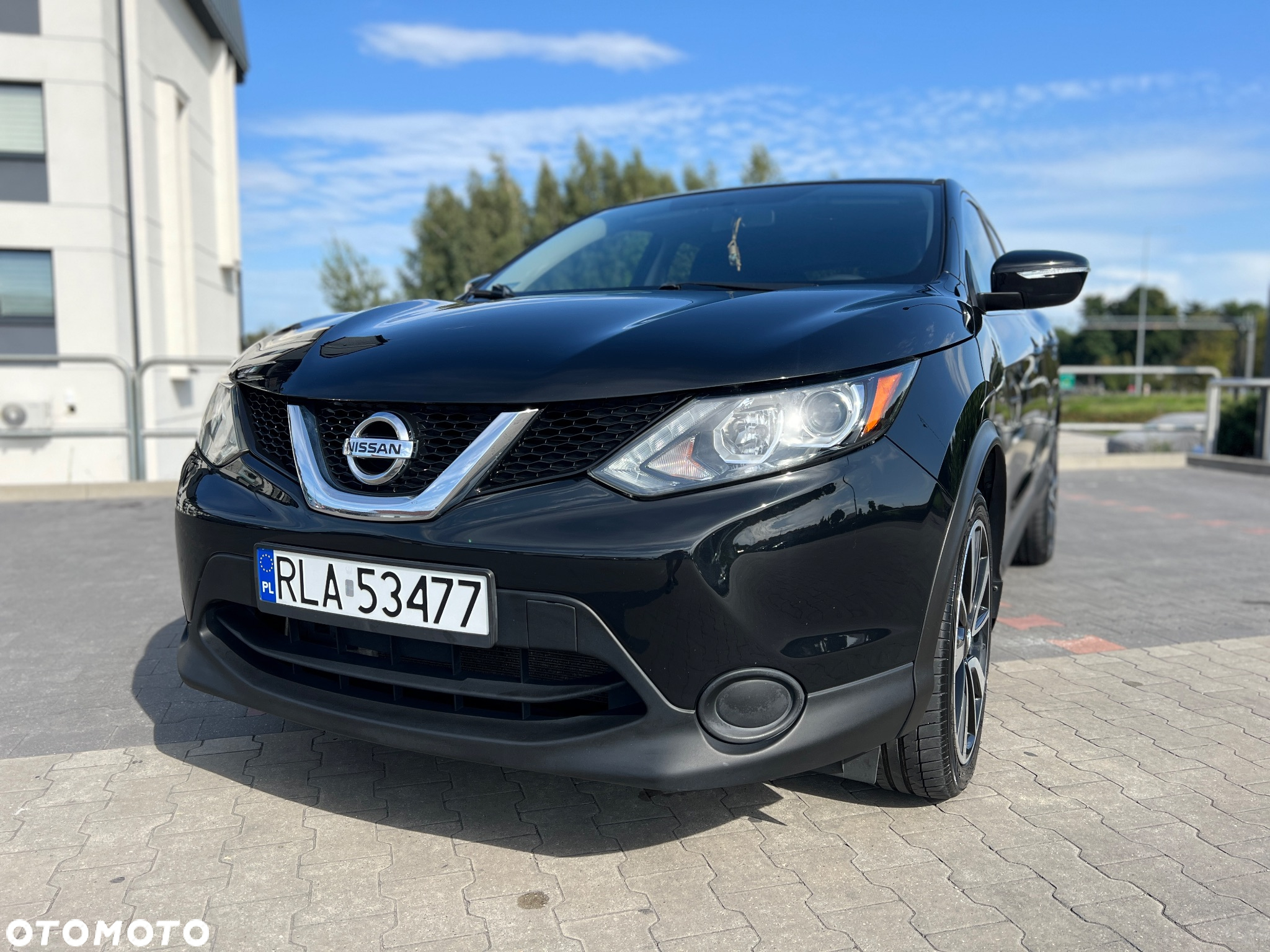 Nissan Qashqai - 2
