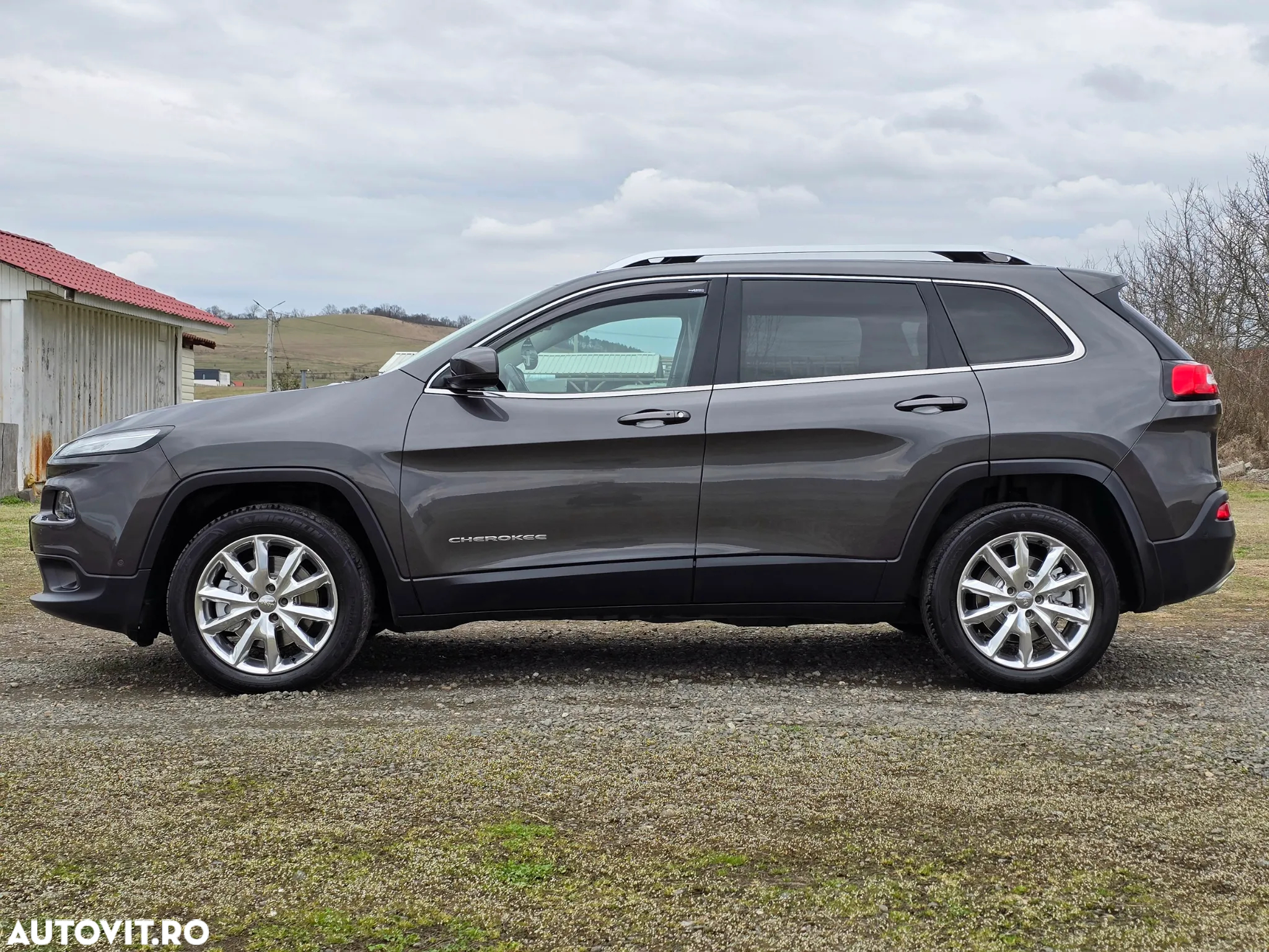 Jeep Cherokee 2.0 Mjet 4x4 AT Limited - 12