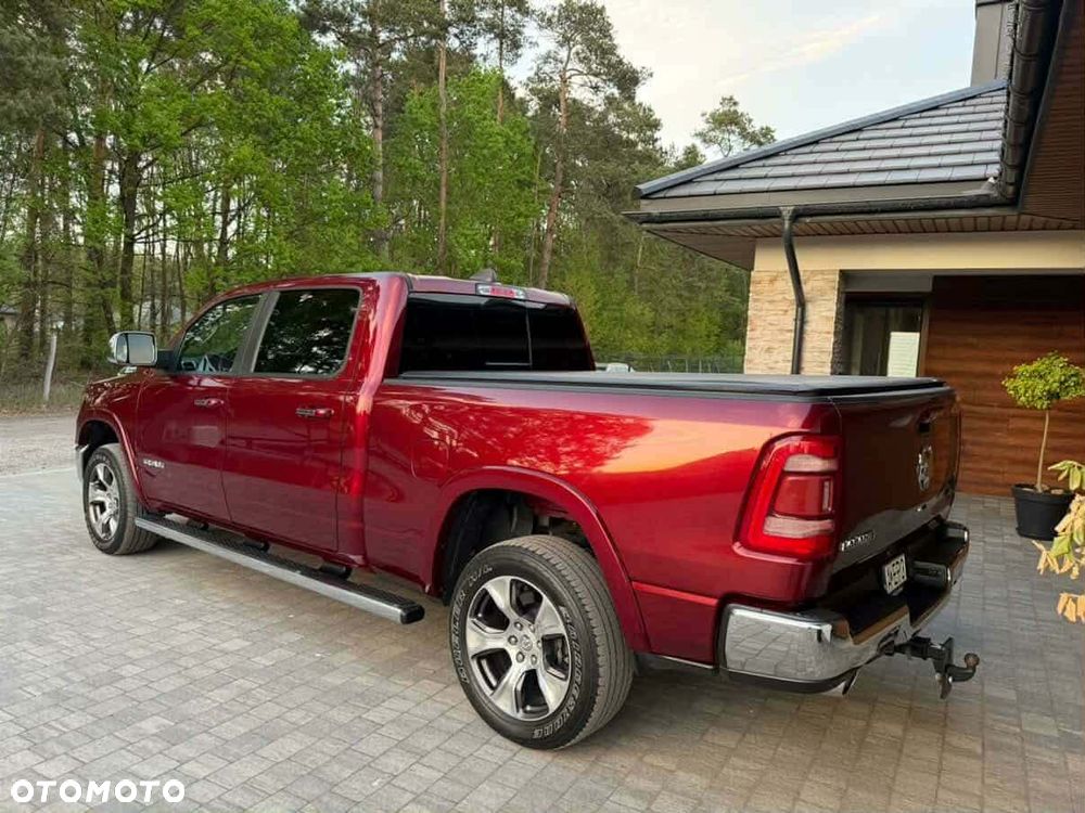 Dodge RAM - 8
