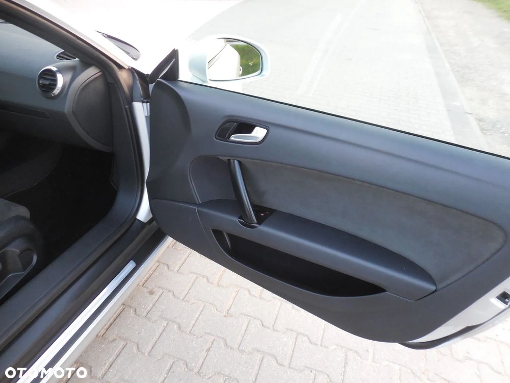 Audi TT Coupé 1.8 TFSI - 9