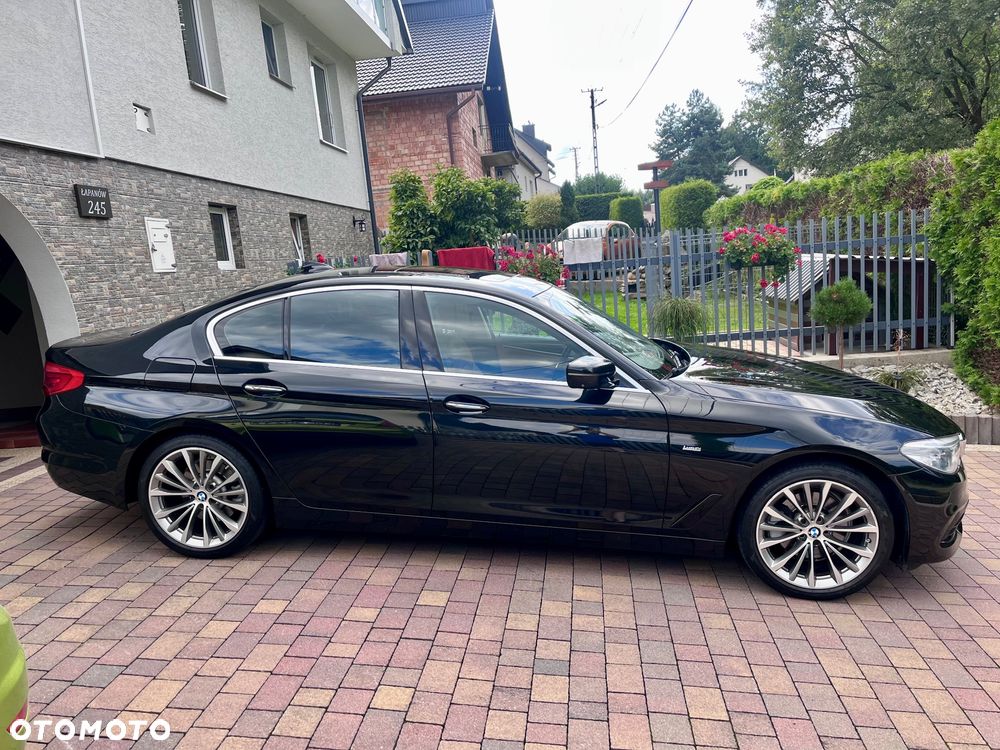 BMW Seria 5 520d xDrive Luxury Line - 2