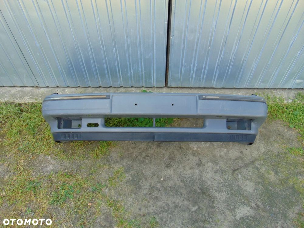 Zderzak przedni przód Ford Scorpio MK1 I - 1