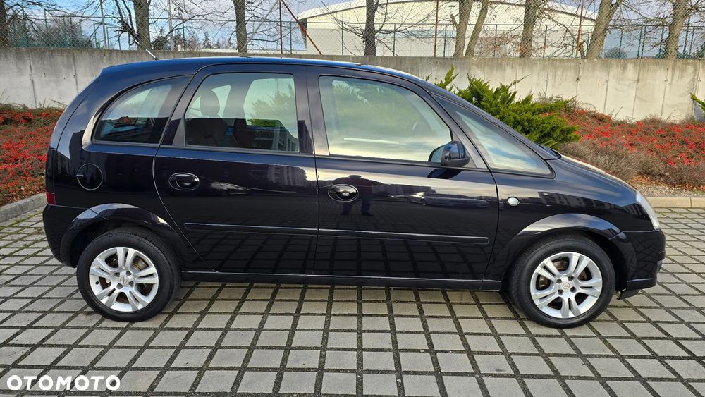 Opel Meriva - 8