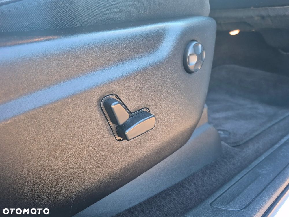 Jeep Grand Cherokee - 8