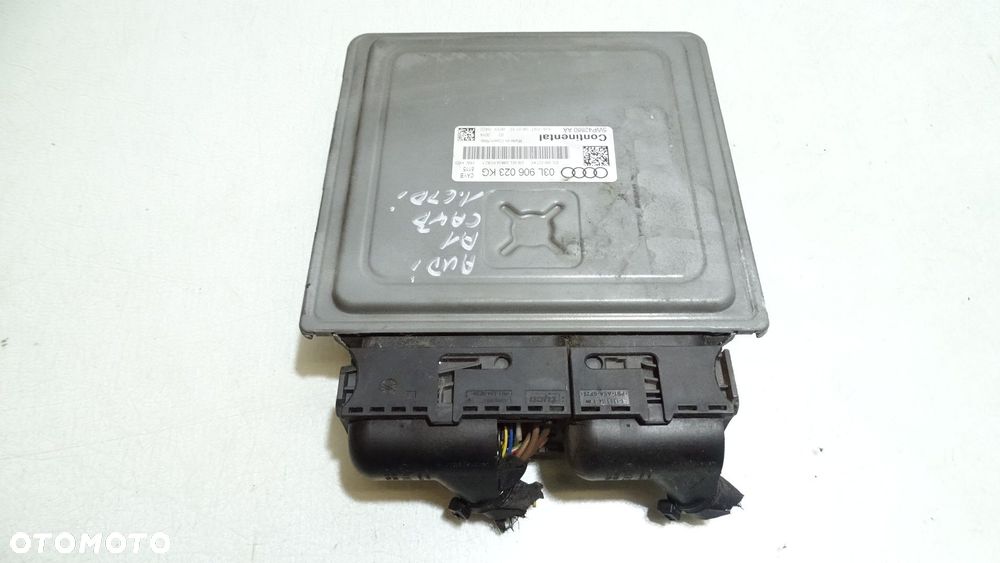 KOMPUTER SILNIKA AUDI A1 1.6TDI  03L906023KG - 4
