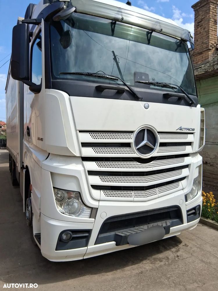 Mercedes-Benz Actros - 1