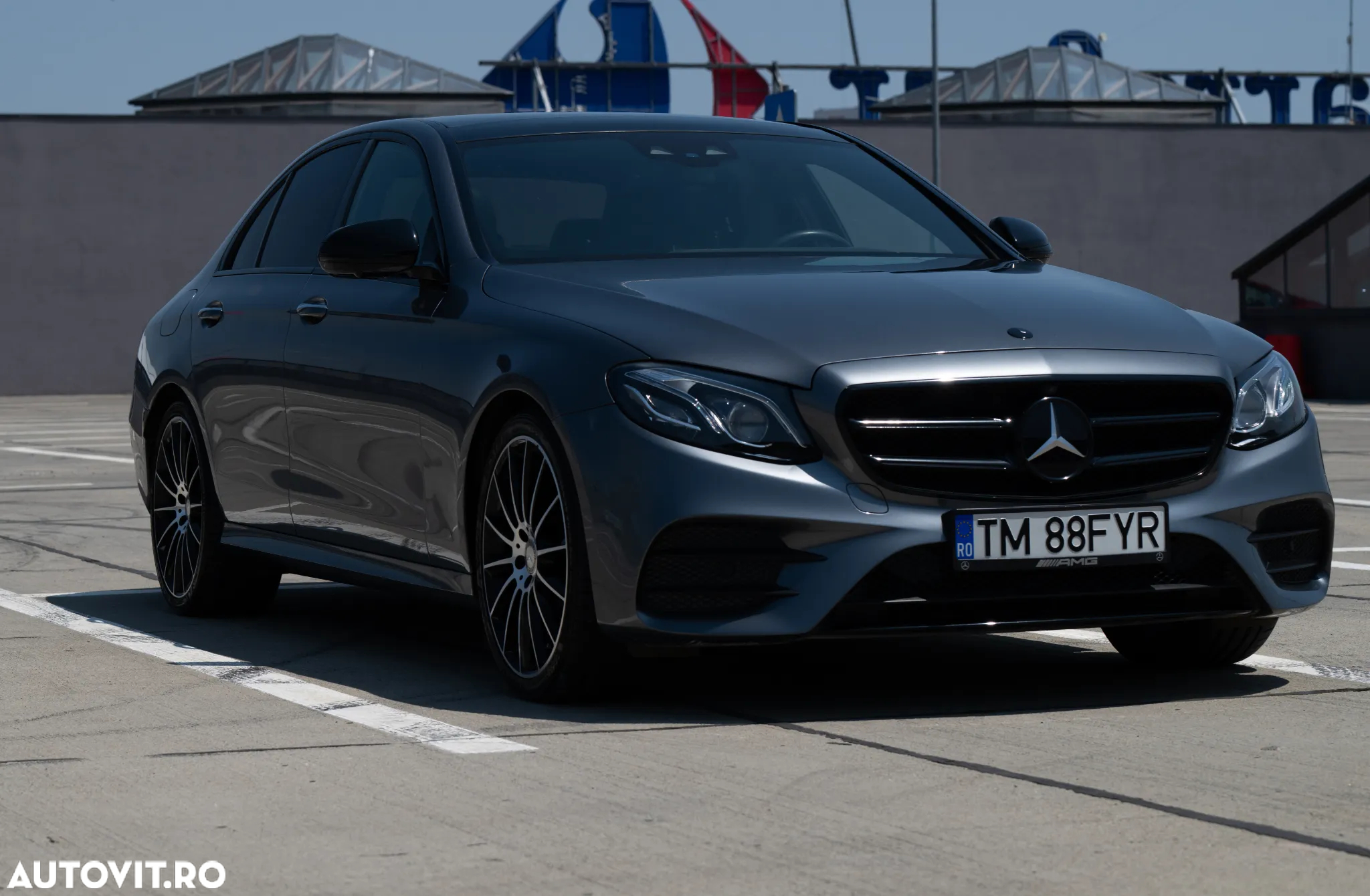 Mercedes-Benz E 220 d 9G-TRONIC AMG Line - 34