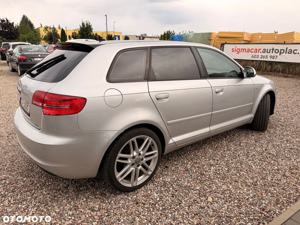 Audi A3 Sportback 2.0 TDI DSG S line Sportpaket plus - 13