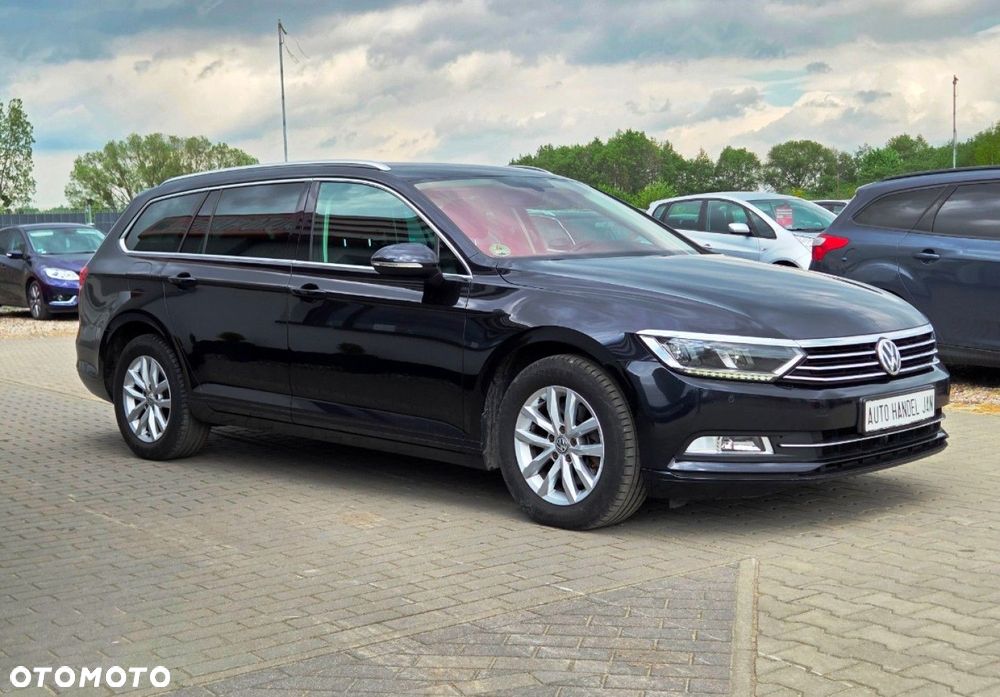 Volkswagen Passat - 18